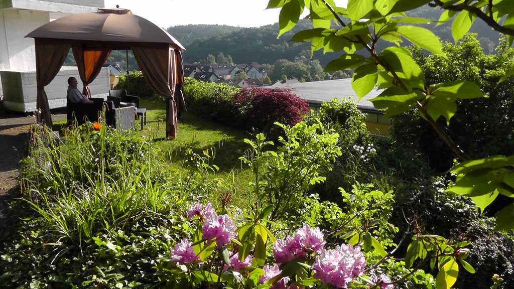 Hotel Kurhaus Uhlenberg in Bad Münstereifel: Garten